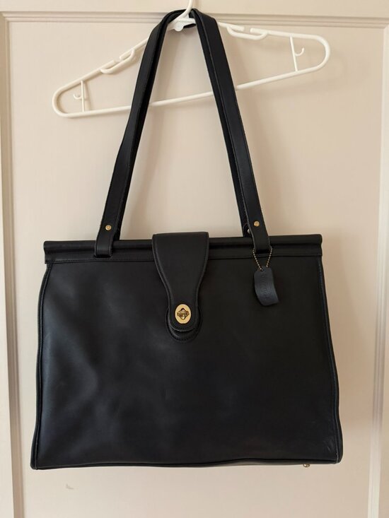 Coach Handbags - Vintage Coach Barclay Tote Black Glovetanned leather Briefcase #9096